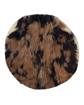 Piel de cabra yembé con pelo muy gruesa