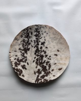 Piel de buey / vaca tambor semigruesa con pelo S